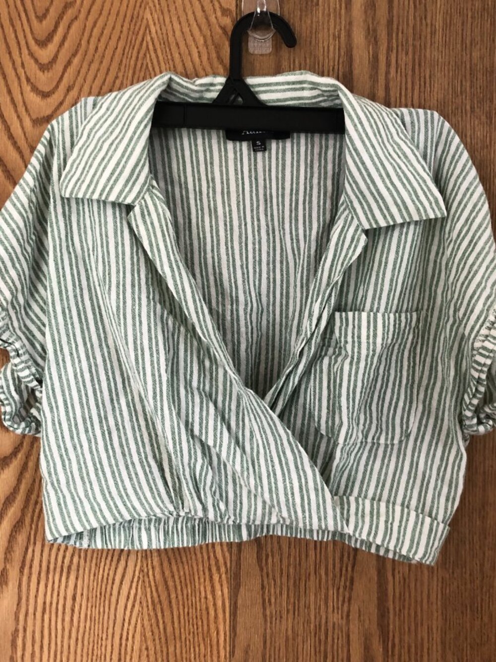 Green Striped Size Small Cropped Surplice Wrap Coastal Top